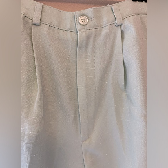 Jaclyn Smith, Khaki Linen Pants, Size 6 - Picture 4 of 5